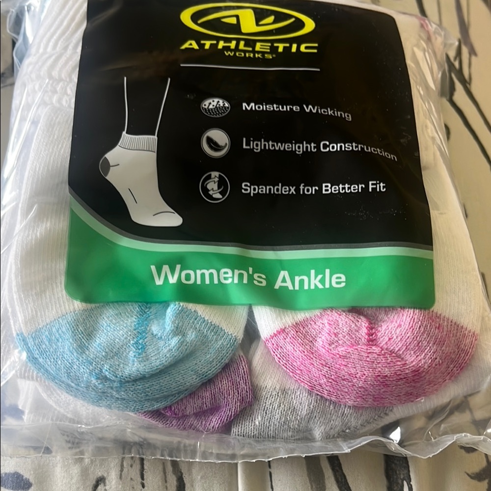 Athletic Works Women's Ankle Socks